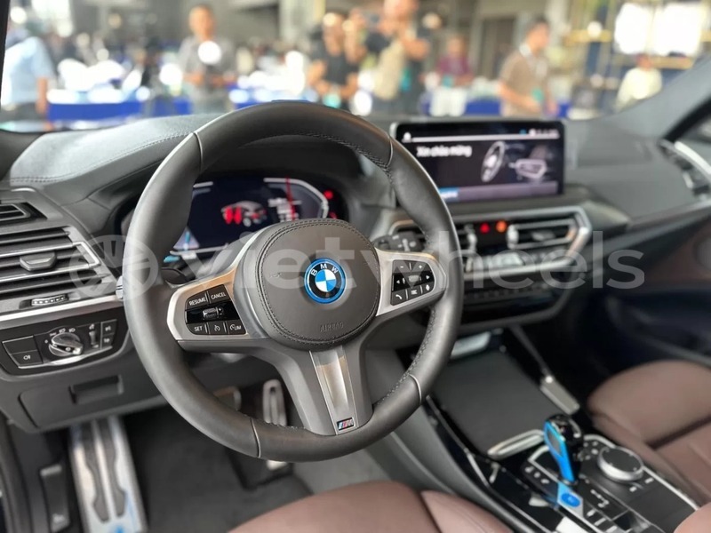 Big with watermark bmw other bmws hanoi saigon 46134