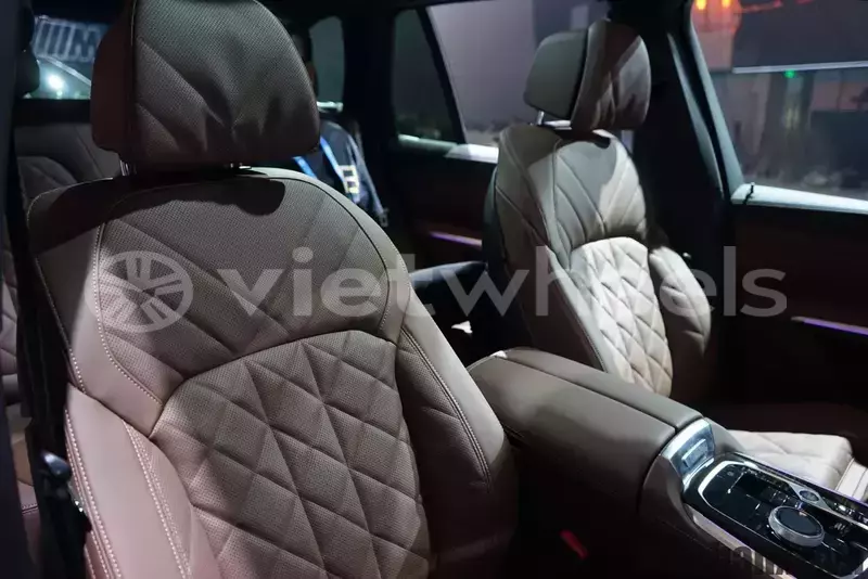 Big with watermark bmw x5 hanoi saigon 46147