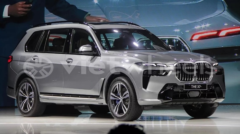 Big with watermark bmw x7 drive40i hanoi saigon 46151