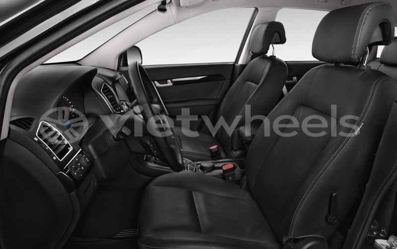 Big with watermark chevrolet captiva hanoi saigon 46157