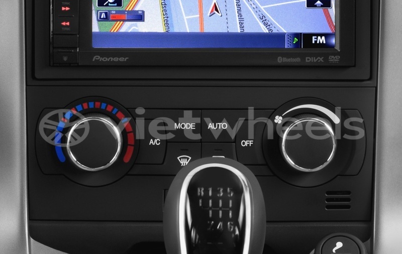 Big with watermark chevrolet captiva hanoi saigon 46157