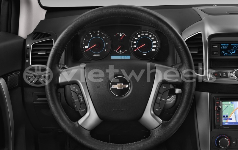 Big with watermark chevrolet captiva hanoi saigon 46157