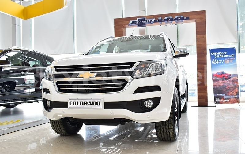 Big with watermark chevrolet colorado hanoi saigon 46159