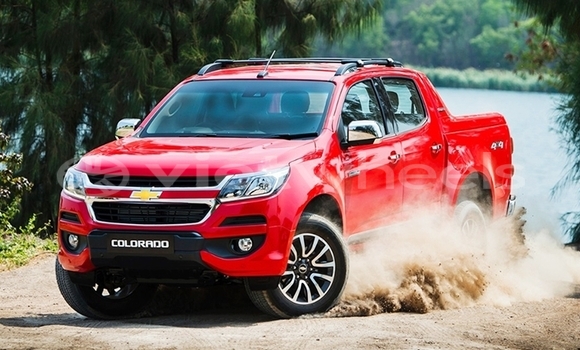 Mua Nhập khẩu Chevrolet Colorado Xe ô tô Mua Nhập khẩu Chevrolet Colorado Xe ô tô