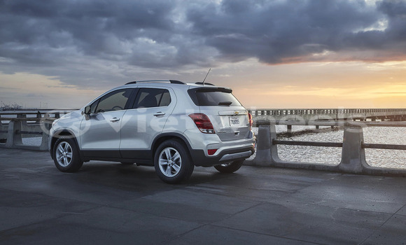 Mua Nhập khẩu Chevrolet Trax Xe ô tô Mua Nhập khẩu Chevrolet Trax Xe ô tô