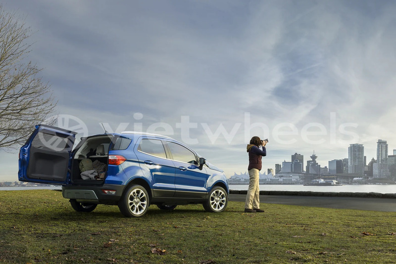 Big with watermark ford ford ecosport hanoi saigon 46180