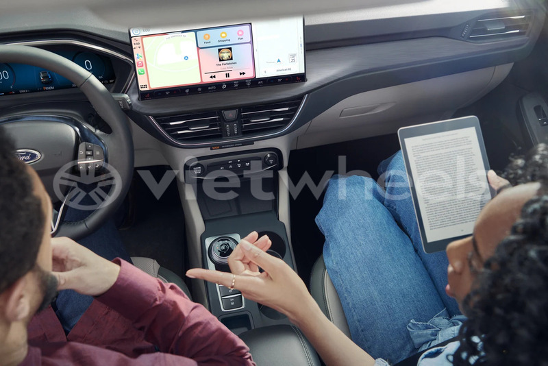 Big with watermark ford escape hanoi saigon 46184