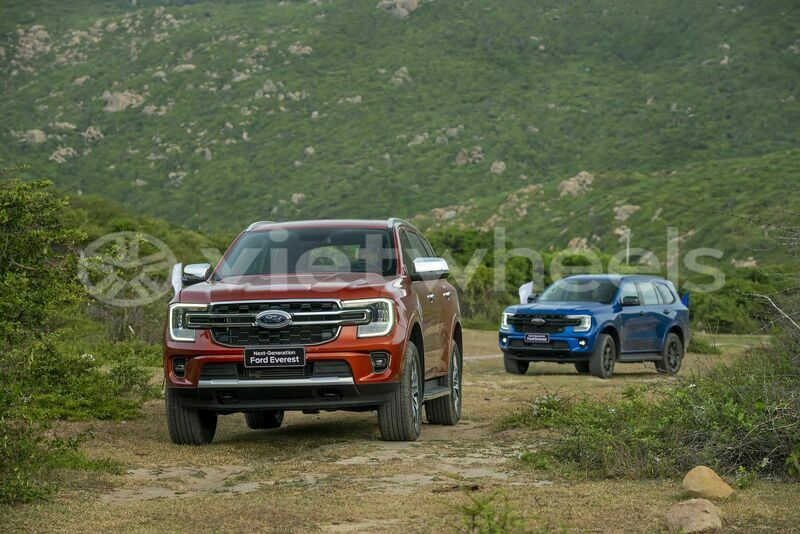 Big with watermark ford everest hanoi saigon 46187