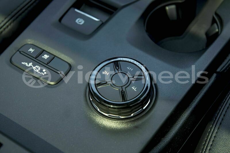 Big with watermark ford everest hanoi saigon 46187
