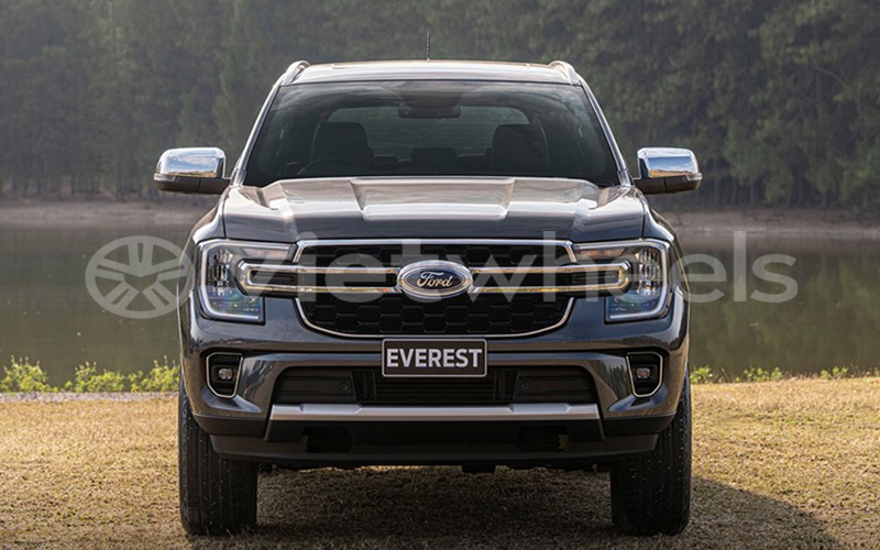Big with watermark ford everest hanoi saigon 46188