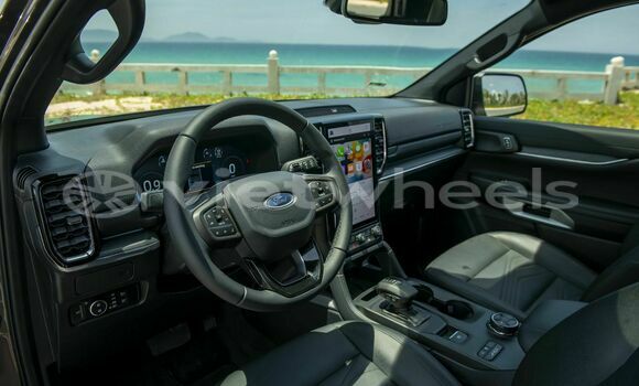 Mua Nhập khẩu Ford Everest Xe ô tô Mua Nhập khẩu Ford Everest Xe ô tô