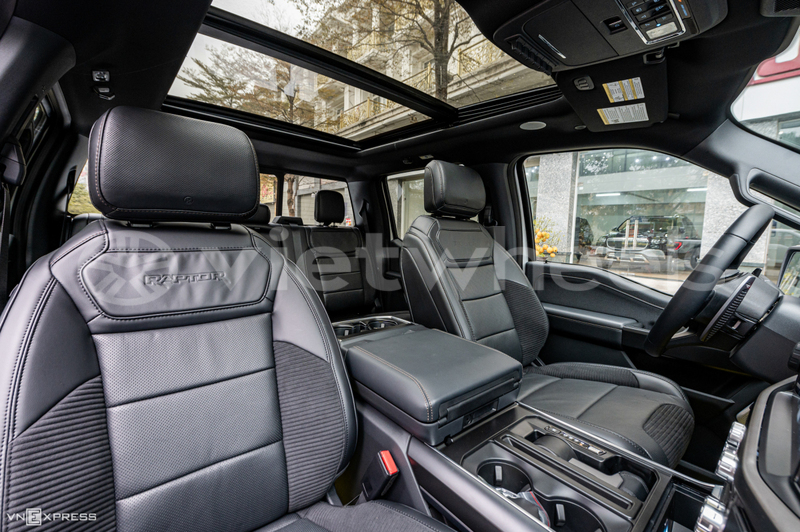 Big with watermark ford f150 hanoi saigon 46192