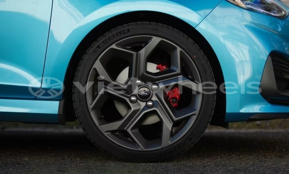 Mua Nhập khẩu Ford Fiesta Xe ô tô Mua Nhập khẩu Ford Fiesta Xe ô tô