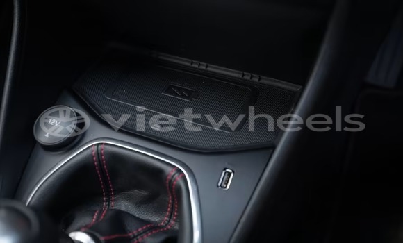 Mua Nhập khẩu Ford Fiesta Xe ô tô Mua Nhập khẩu Ford Fiesta Xe ô tô