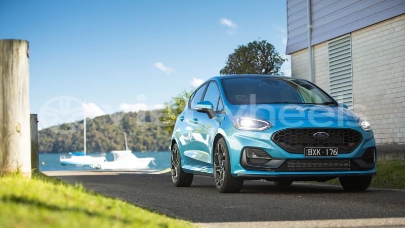 Big with watermark ford fiesta hanoi saigon 46195