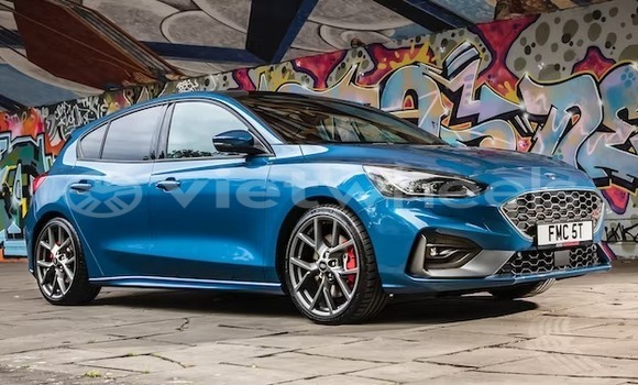 Mua Nhập khẩu Ford Focus Xe ô tô Mua Nhập khẩu Ford Focus Xe ô tô