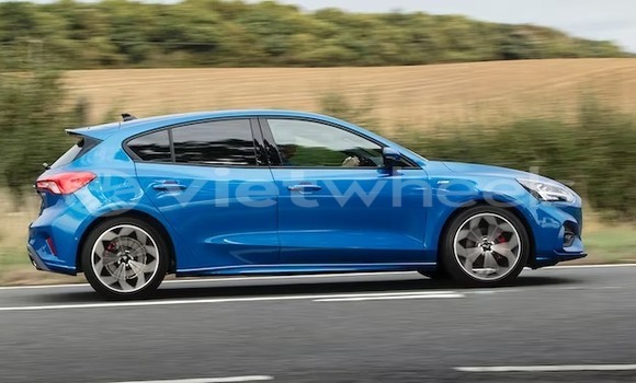 Mua Nhập khẩu Ford Focus Xe ô tô Mua Nhập khẩu Ford Focus Xe ô tô