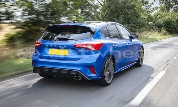 Mua Nhập khẩu Ford Focus Xe ô tô Mua Nhập khẩu Ford Focus Xe ô tô