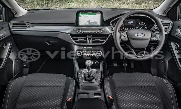 Mua Nhập khẩu Ford Focus Xe ô tô Mua Nhập khẩu Ford Focus Xe ô tô
