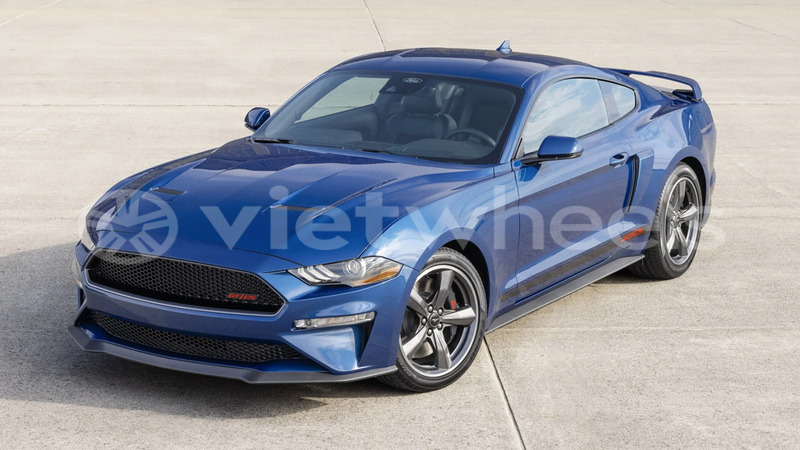 Big with watermark ford ford mustang hanoi saigon 46198