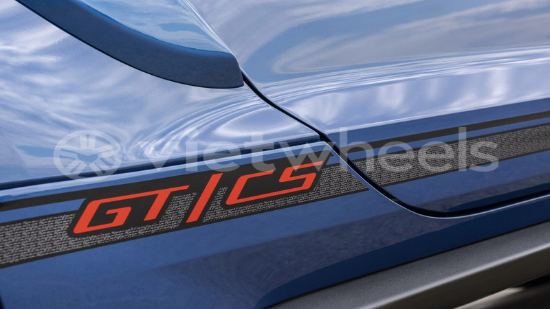 Big with watermark ford ford mustang hanoi saigon 46198