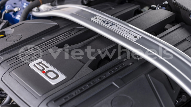 Big with watermark ford ford mustang hanoi saigon 46198