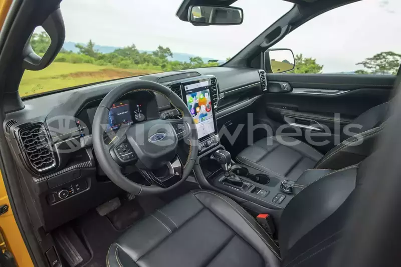 Big with watermark ford ranger hanoi saigon 46203