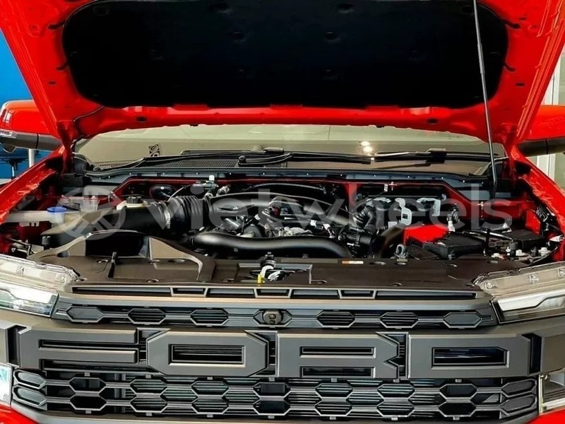 Big with watermark ford ranger raptor hanoi saigon 46206