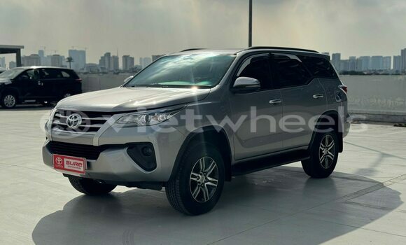 Mua Đã sử dụng Toyota Fortuner Xe ô tô Mua Đã sử dụng Toyota Fortuner Xe ô tô