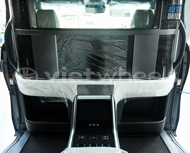 Big with watermark lexus lm300h ha noi ha noi 46253