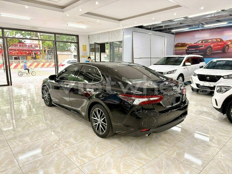 Big with watermark toyota camry ho chi minh 8 46281