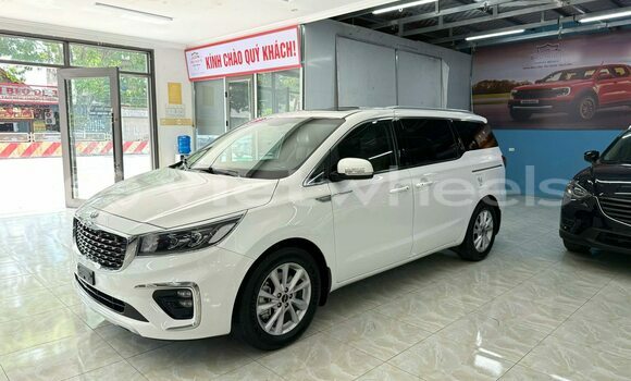 Mua Đã sử dụng Kia Sedona Xe ô tô