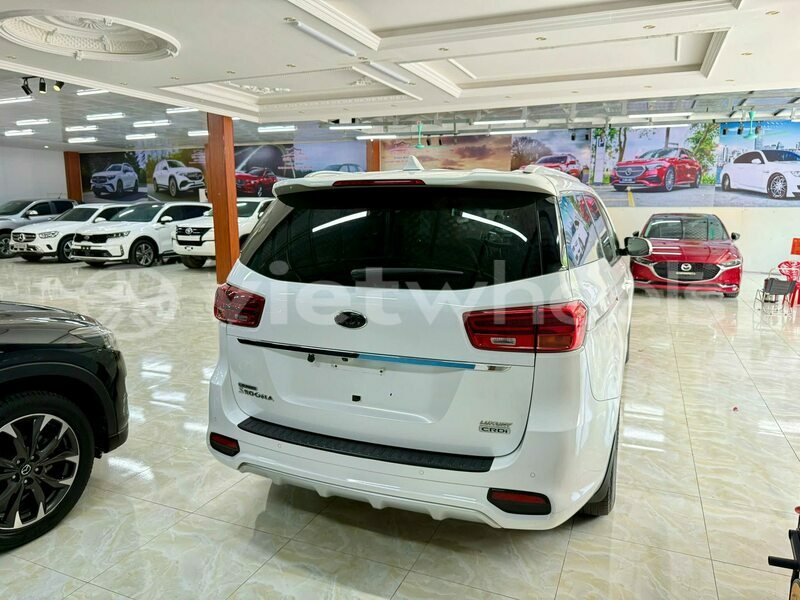 Big with watermark kia sedona hue a luoi 2 46285