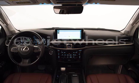Mua Nhập khẩu Lexus LX570 Xe ô tô Mua Nhập khẩu Lexus LX570 Xe ô tô