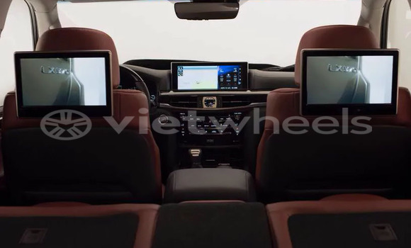 Mua Nhập khẩu Lexus LX570 Xe ô tô Mua Nhập khẩu Lexus LX570 Xe ô tô