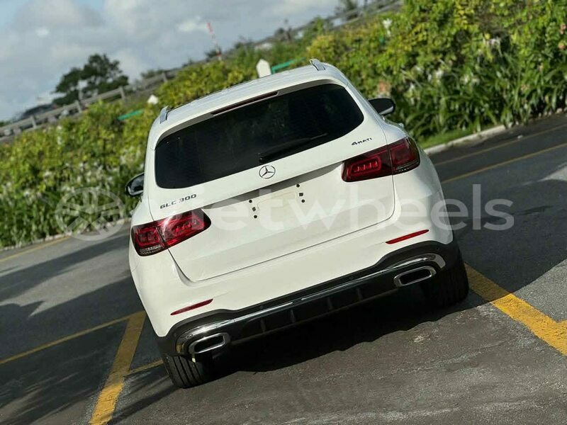 Big with watermark mercedes benz glc can tho an binh 46293
