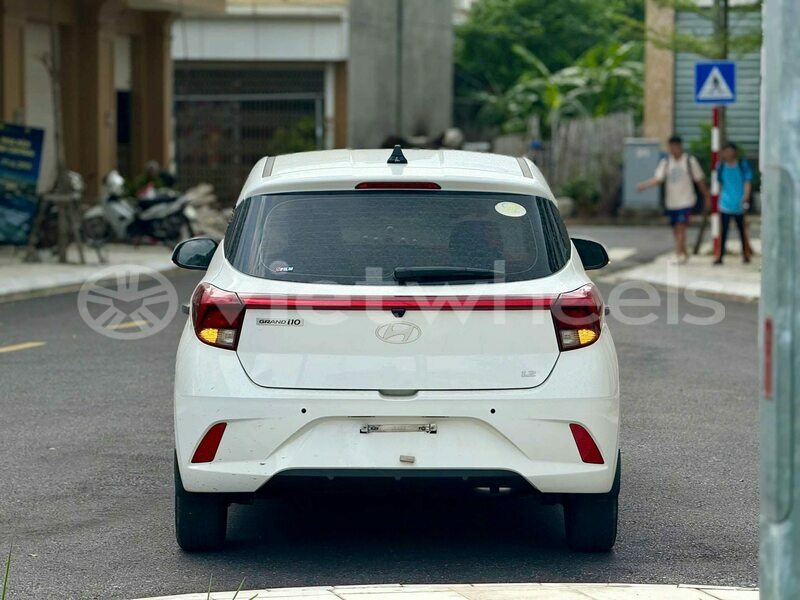 Big with watermark hyundai i10 hung yen a sao 46295