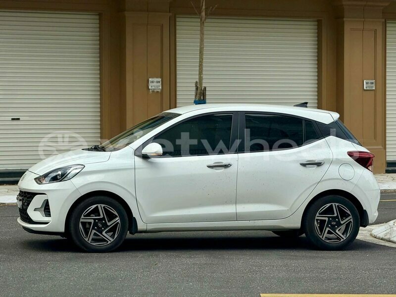 Big with watermark hyundai i10 hung yen a sao 46295
