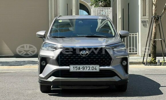 Buy Used Toyota VELOZ Car Buy Used Toyota VELOZ Car