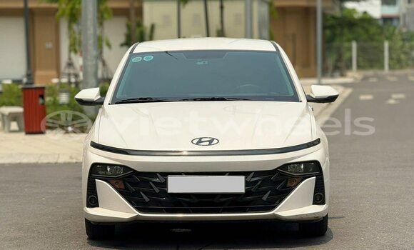 Buy Used Hyundai Accent Car Buy Used Hyundai Accent Car