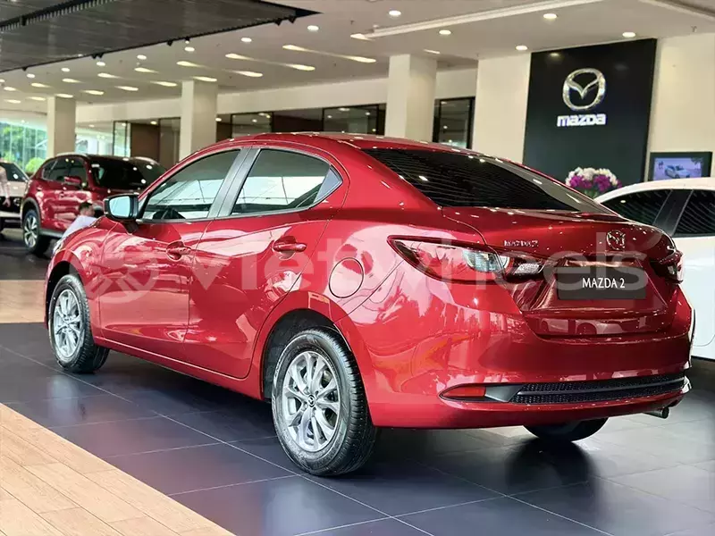 Big with watermark mazda 2 hanoi saigon 46336