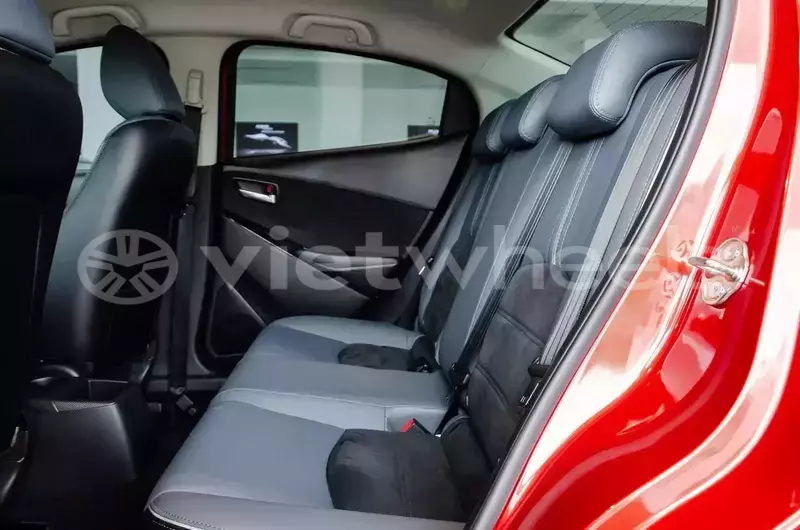 Big with watermark mazda 2 hanoi saigon 46336