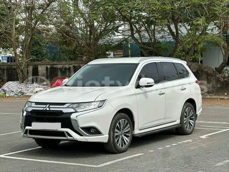 Big with watermark mitsubishi outlander lam dong 2 bao loc 46346