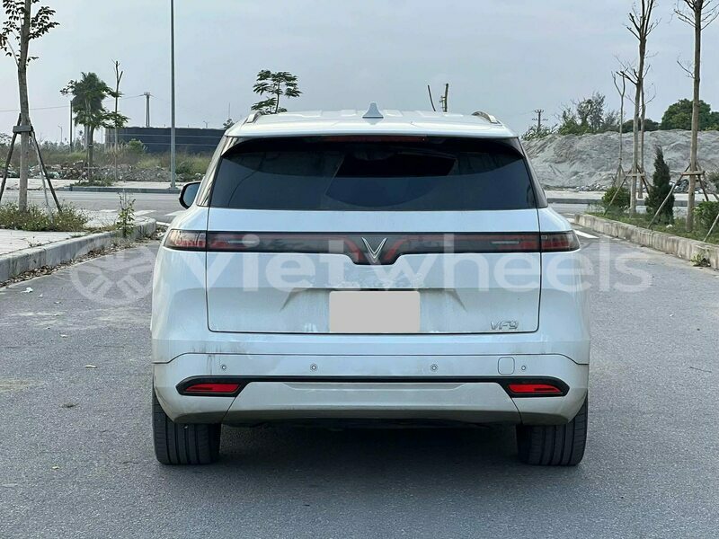 Big with watermark vinfast vf9 quang tri a doi 46349