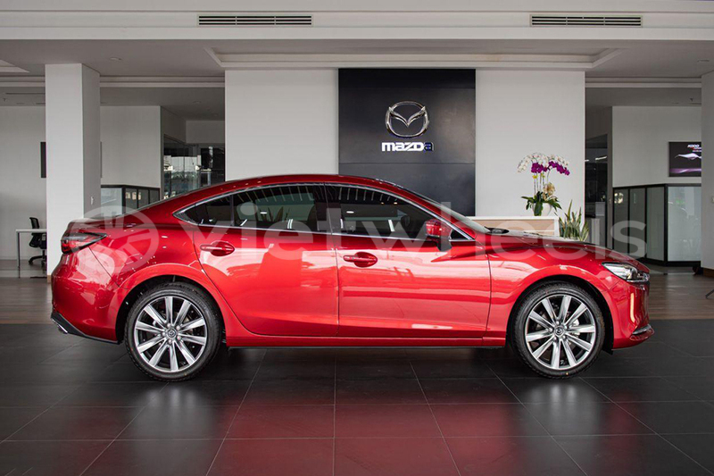 Big with watermark mazda 6 hanoi saigon 46361