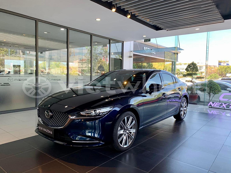 Big with watermark mazda 6 hanoi saigon 46364