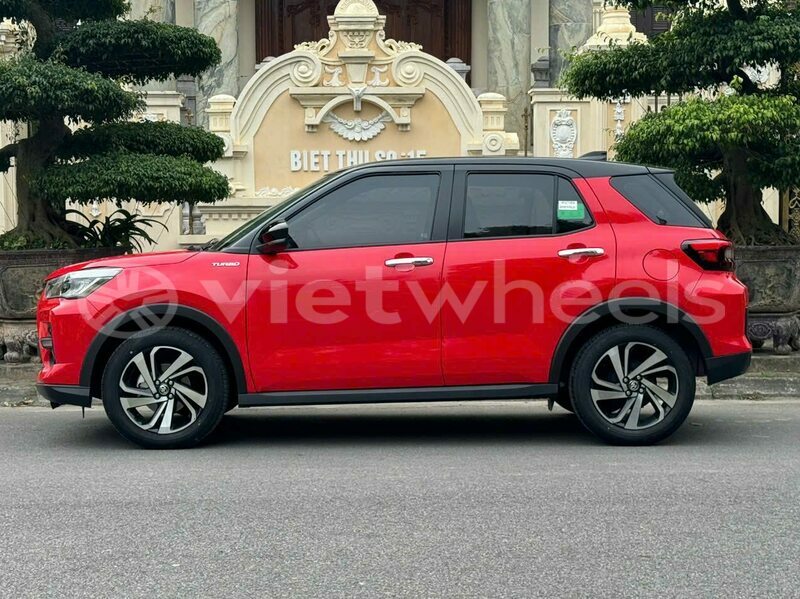 Big with watermark toyota raize ho chi minh 12 46372