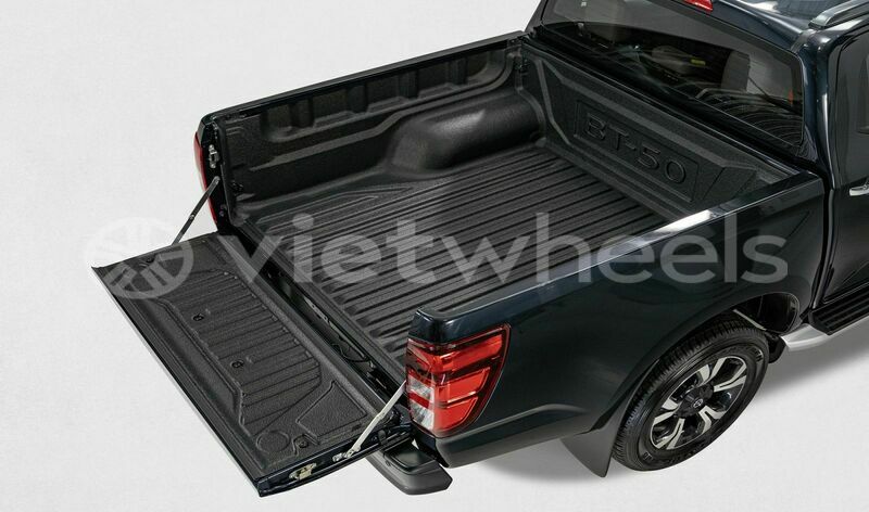 Big with watermark mazda bt 50 hanoi saigon 46373