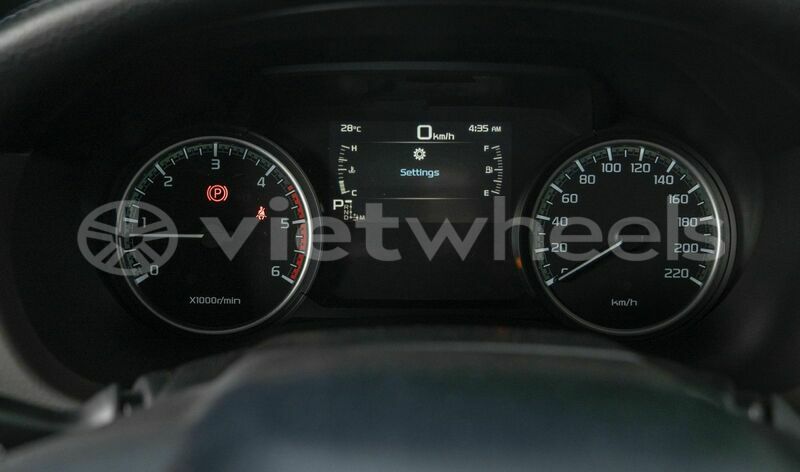 Big with watermark mazda bt 50 hanoi saigon 46374