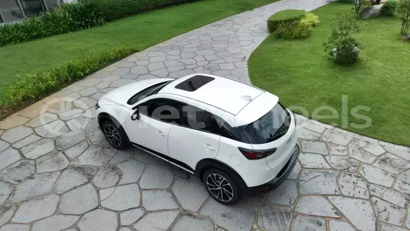 Big with watermark mazda cx3 hanoi saigon 46375
